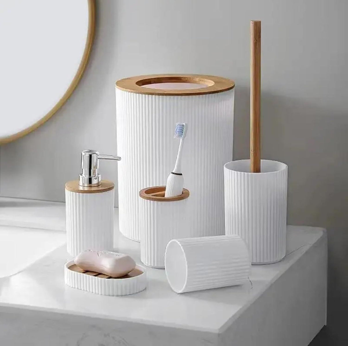 Bathroom Accessories Set, 6 Pieces — product image 2