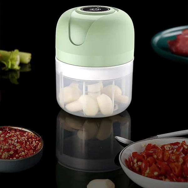 Electric garlic chopper for small food preparation tasks